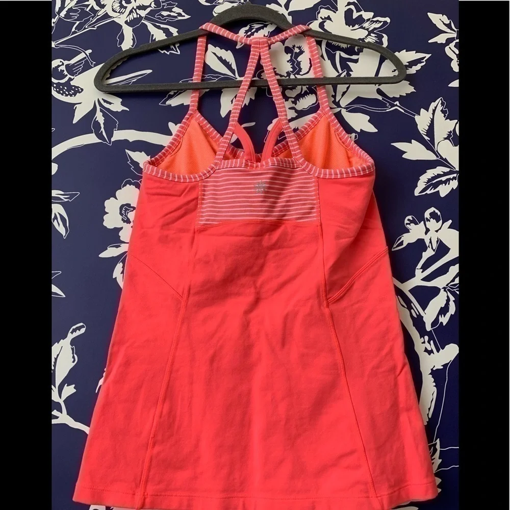 Athleta Coral tank Size S - Picture 5 of 6